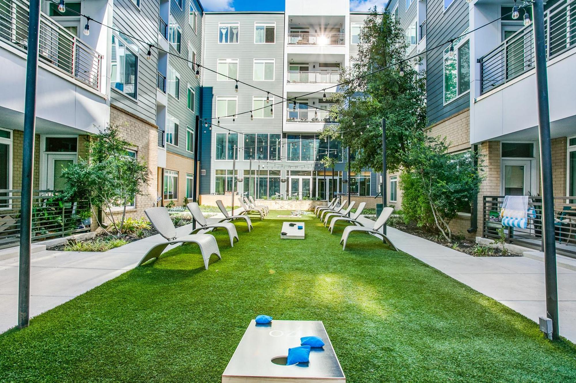Luxury Condo Facing Riverwalk Free Parking Pet Friendly Centrally Located San Antonio Exterior photo